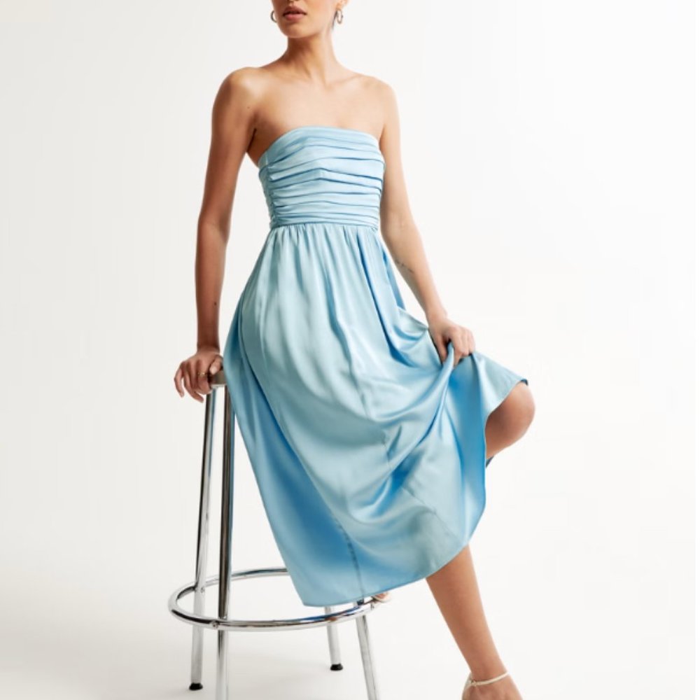 NWT Satin Emerson Ruched Strapless Midi Dress Size S